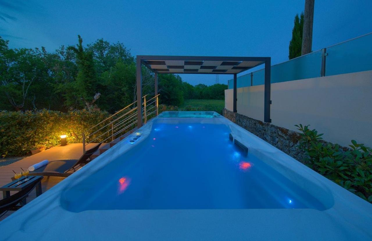 Holiday House Sea & Sun Residence Rasopasno Exterior foto