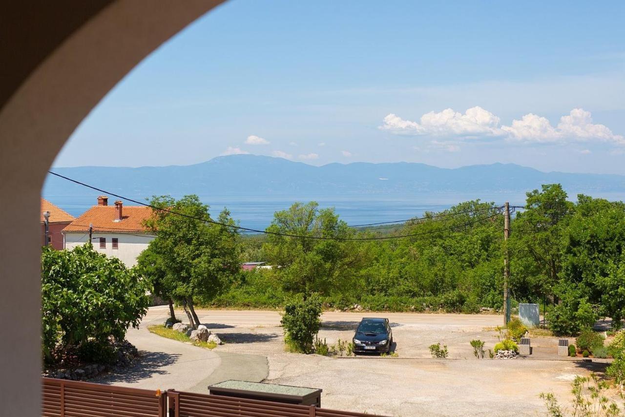 Holiday House Sea & Sun Residence Rasopasno Exterior foto